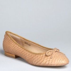 NEW Pour La Victoire Snake Print Ballet Flats